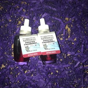 2 wallflowers